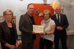 Lionsclub-WSF-Checkuebergabe-Schlossgartenschule-05